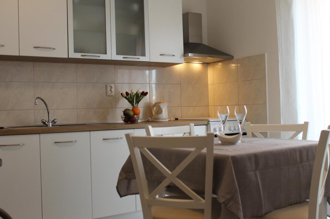 Apartments Valeria Kaštela エクステリア 写真